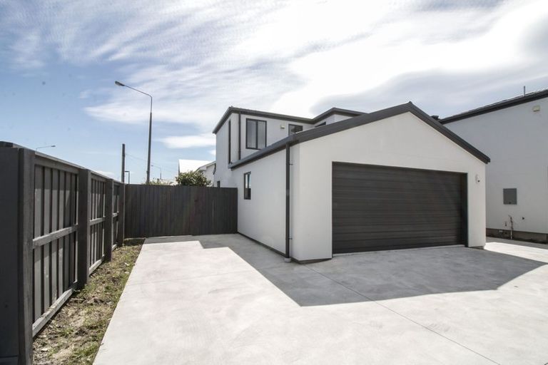 Photo of property in 1/324 Stanmore Road, Richmond, Christchurch, 8013