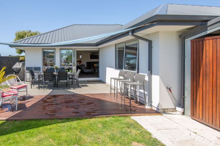 Photo of property in 32 Caithness Street, New Brighton, Christchurch, 8083