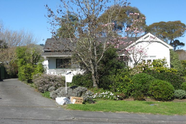 Photo of property in 3 Christie Crescent, Havelock North, 4130