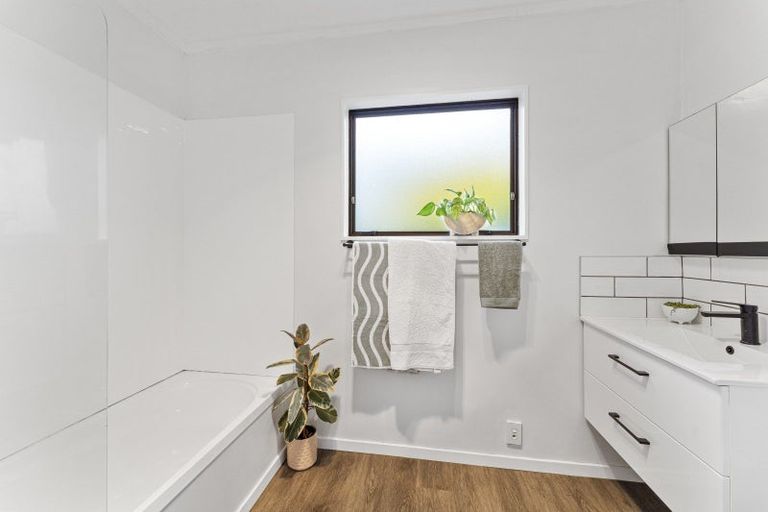 Photo of property in 48b Makarini Street, Paraparaumu, 5032