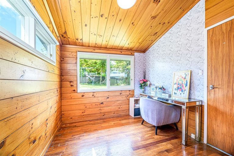 Photo of property in 137 Stredwick Drive, Torbay, Auckland, 0630