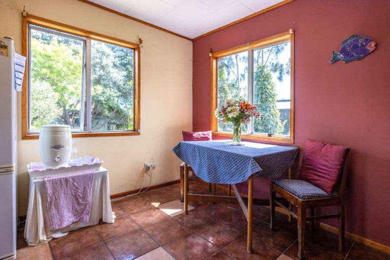 Photo of property in 18 Manuka Road, Oneroa, Waiheke Island, 1081