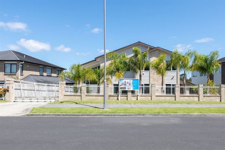 Photo of property in 18 Irongate Avenue, Ranui, Auckland, 0612