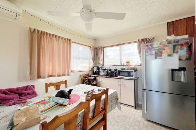 Photo of property in 69a Kahikatea Drive, Melville, Hamilton, 3206