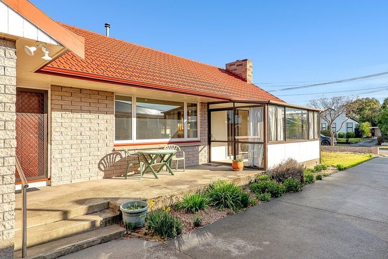 Photo of property in 43 Springbank Street, Bryndwr, Christchurch, 8053