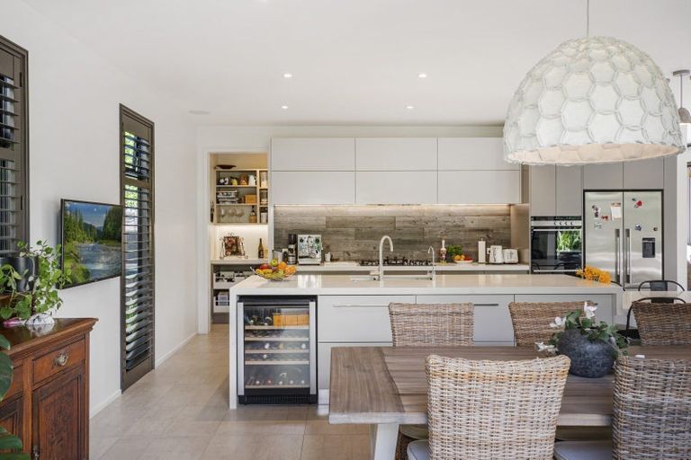 Photo of property in 563 Grenada Street, Papamoa Beach, Papamoa, 3118