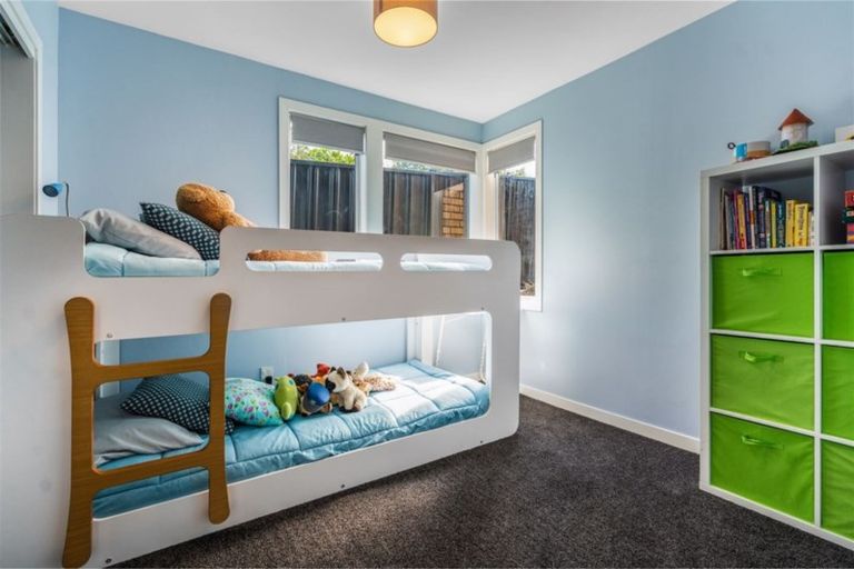 Photo of property in 1/2a Spring Street, Devonport, Auckland, 0624