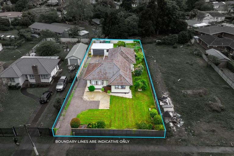 Photo of property in 16 Willis Road, Papakura, 2110