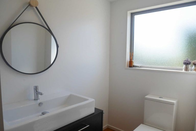 Photo of property in 63 Springfield Road, St Albans, Christchurch, 8014