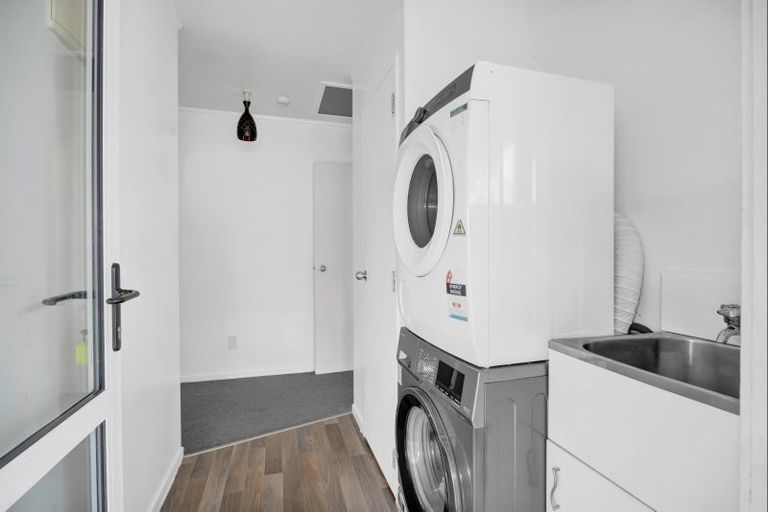 Photo of property in 10b Cloten Road, Stratford, 4332