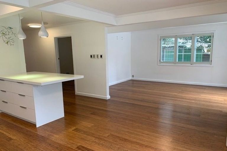 Photo of property in 34 Hastings Parade, Devonport, Auckland, 0624