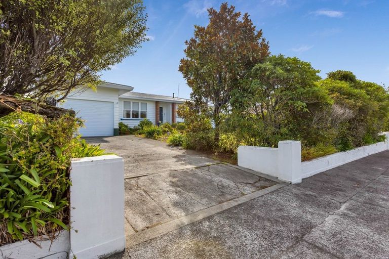 Photo of property in 38 Brown Street, Inglewood, 4330