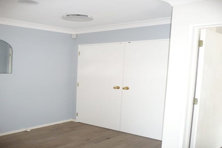 Photo of property in 1/55 Whitford Road, Botany Downs, Auckland, 2014