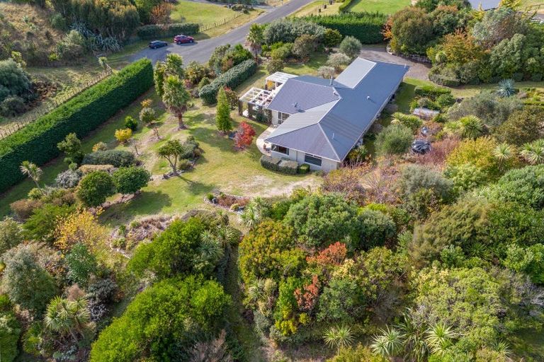 Photo of property in 19 Waitaheke Road, Te Horo, Otaki, 5581