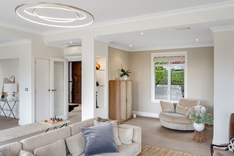 Photo of property in 1 Pearson Road, Whitford, Howick, 2571