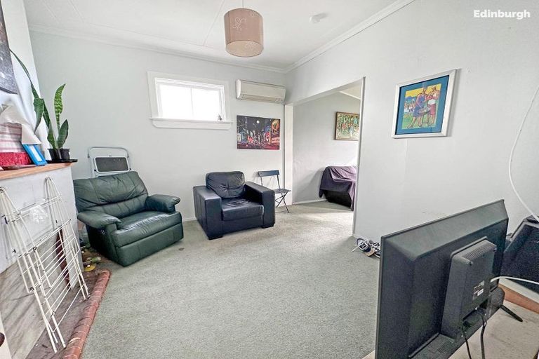 Photo of property in 8 Bathgate Street, South Dunedin, Dunedin, 9012