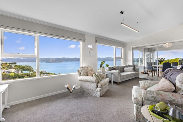 Photo of property in 11 Harbour Park Terrace, Khandallah, Wellington, 6035