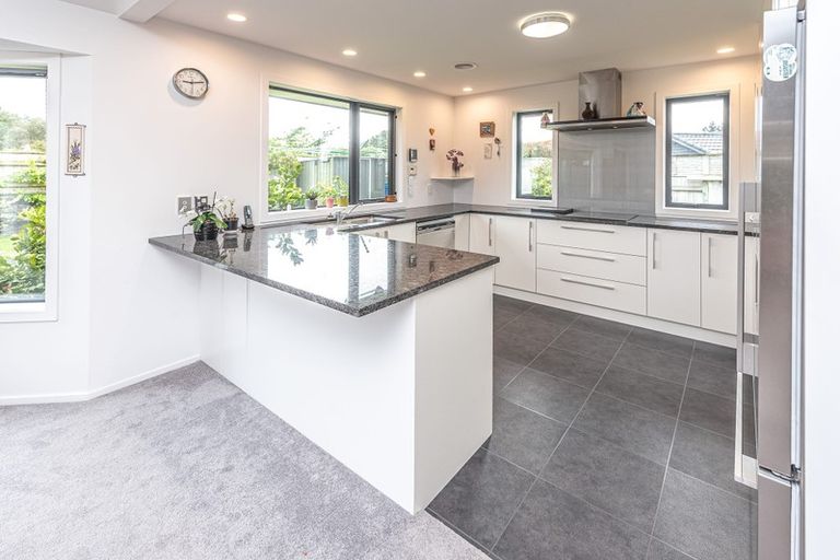 Photo of property in 30 Edith Collier Drive, Otamatea, Whanganui, 4500