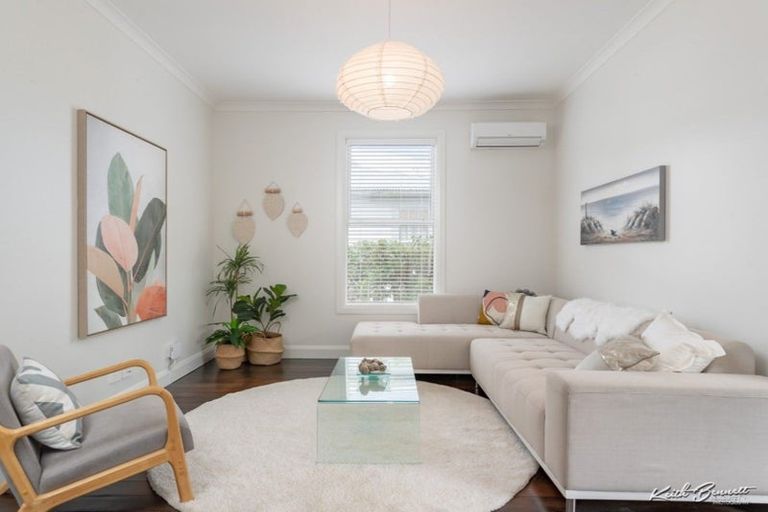 Photo of property in 50 York Street, Moera, Lower Hutt, 5010