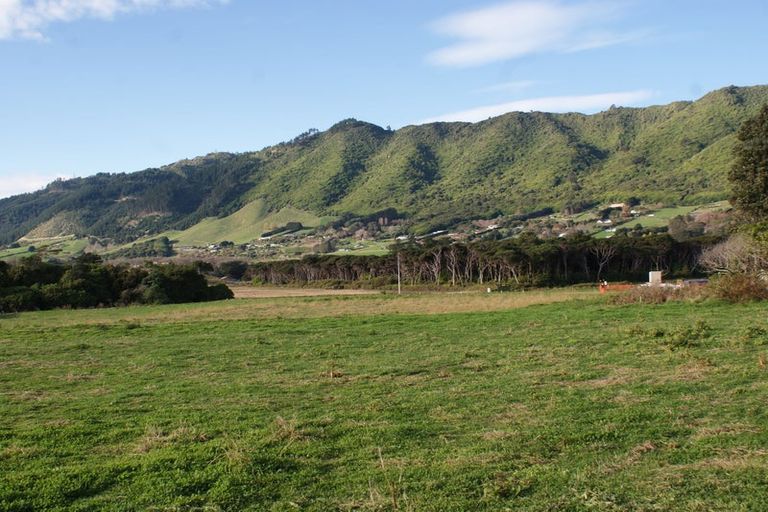 Photo of property in 9 Pihoihoi Close, Waikanae, 5036