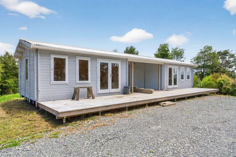 Photo of property in 100 Shieling Road, Waipu, 0582