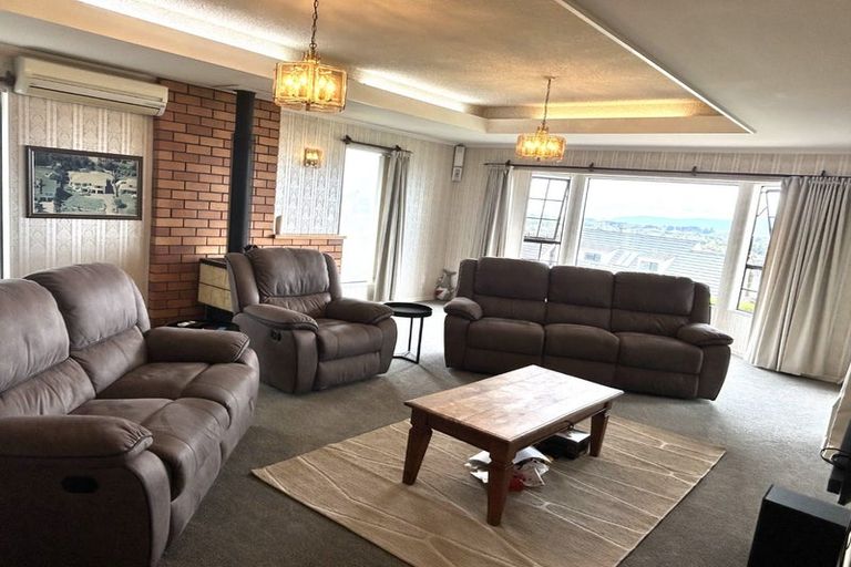 Photo of property in 131 Winara Avenue, Waikanae, 5036