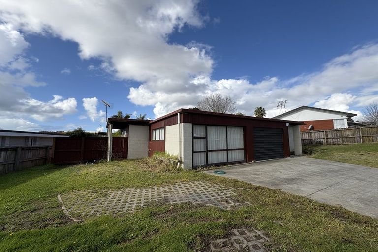 Photo of property in 54 Beechdale Crescent, Pakuranga Heights, Auckland, 2010