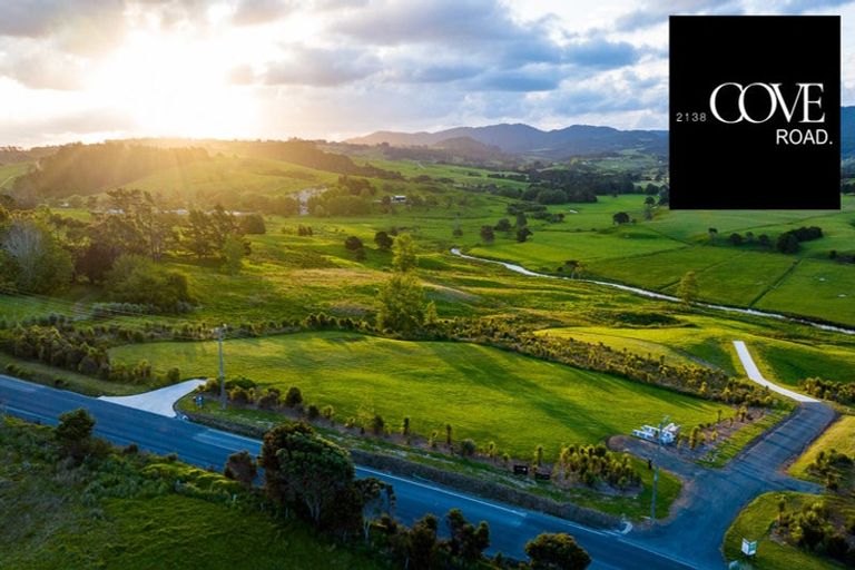 Photo of property in 2138 Cove Road, Mangawhai, 0573
