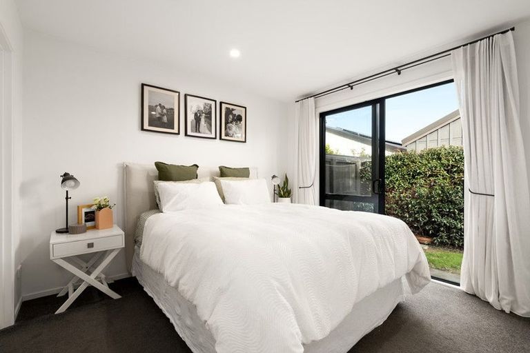 Photo of property in 24 Dignity Street, Papakura, 2110