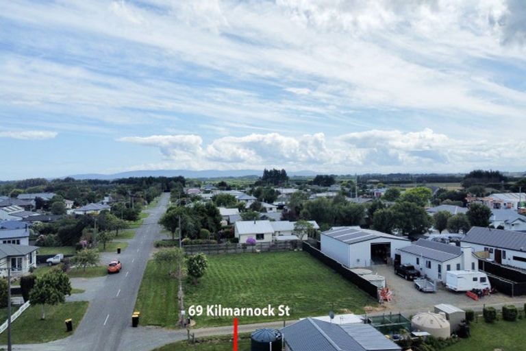 Photo of property in 69 Kilmarnock Street, Wallacetown, 9816