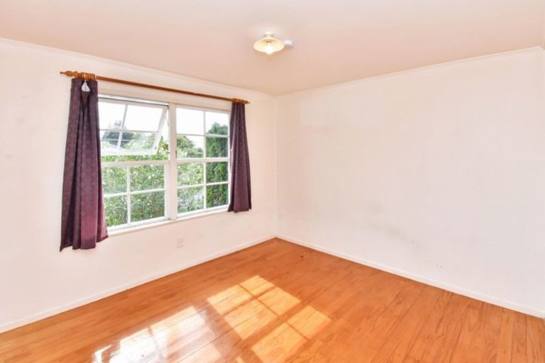 Photo of property in 34 Beeston Crescent, Manurewa, Auckland, 2102
