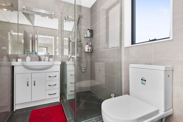 Photo of property in 37a Beach Road, Pahurehure, Papakura, 2113