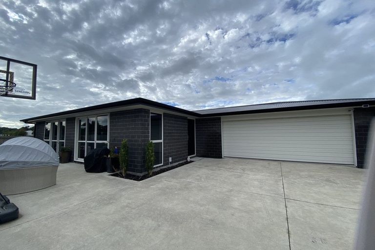 Photo of property in 3 Nukuroa Close, Waitara, 4320