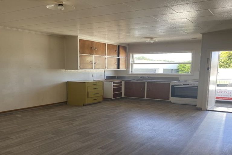 Photo of property in 706 Saint Aubyn Street East, Parkvale, Hastings, 4122