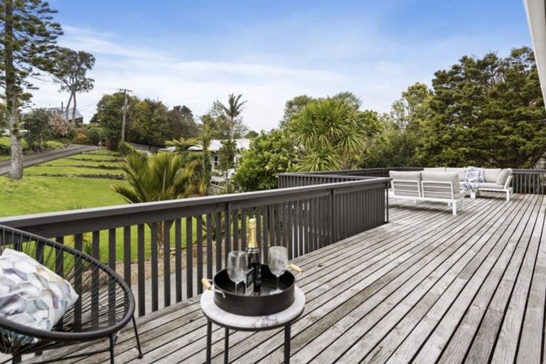 Photo of property in 966 Beach Road, Torbay, Auckland, 0630