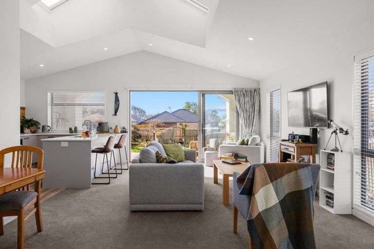 Photo of property in 86 Bridge Street, New Brighton, Christchurch, 8061