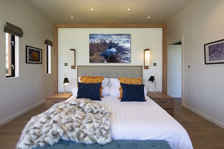 Photo of property in Wyuna, 5 River Valley View, Glenorchy, 9372