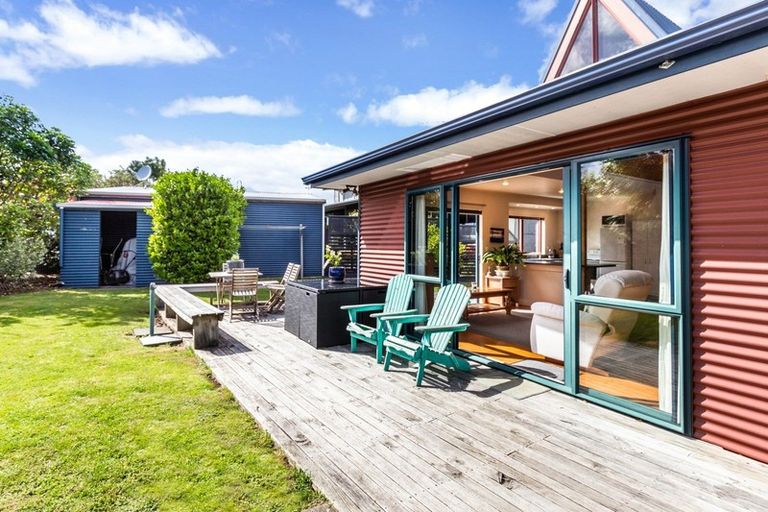 Photo of property in 16 Hoani Place, Kuratau, Turangi, 3381