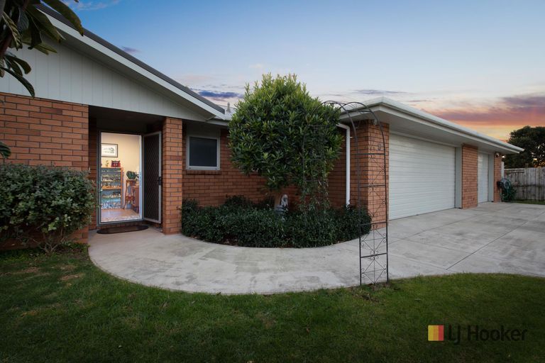 Photo of property in 9 Longboard Drive, Waihi Beach, 3611