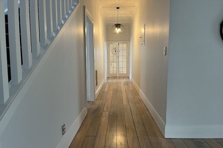 Photo of property in 1 Douglas Avenue, Mount Albert, Auckland, 1025