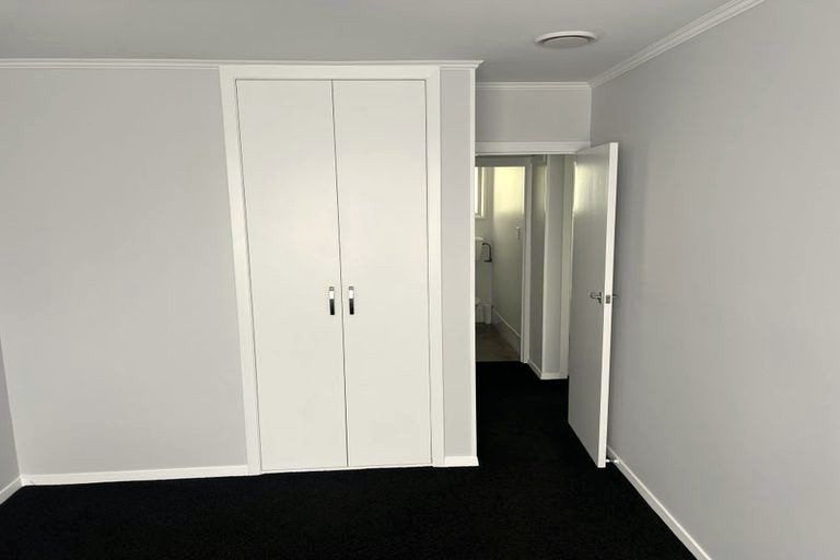 Photo of property in 2/52 Nursery Road, Phillipstown, Christchurch, 8011