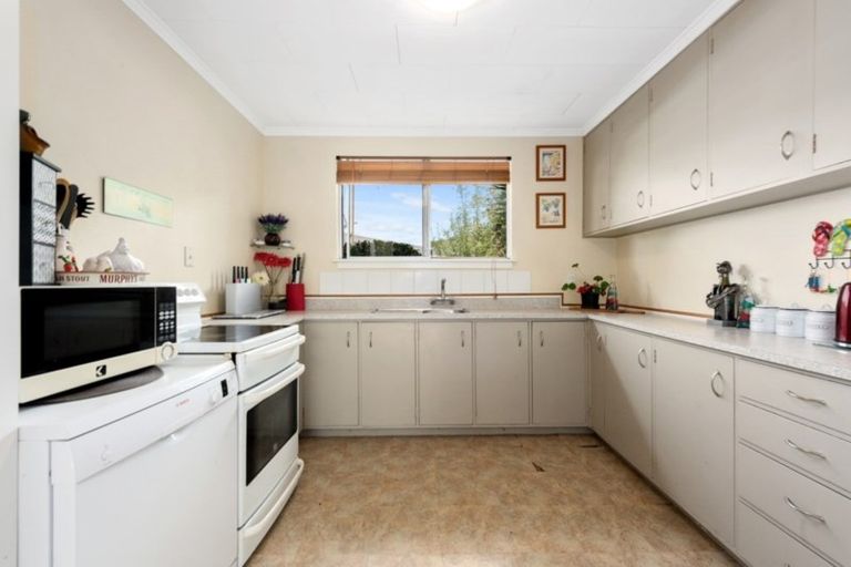 Photo of property in 1/20 Dakota Grove, Totara Park, Upper Hutt, 5018