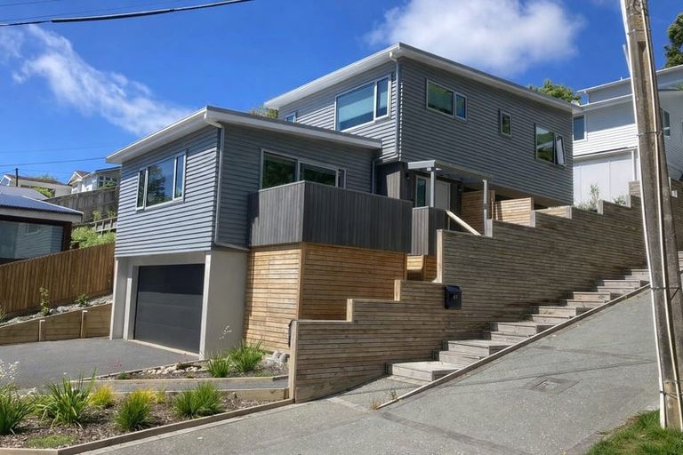 Photo of property in 41a Woodmancote Road, Khandallah, Wellington, 6035