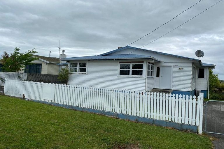 Photo of property in 18 Kerepehi Town Road, Kerepehi, Paeroa, 3671