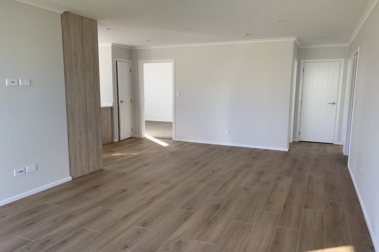 Photo of property in 2/27 Insoll Avenue, Enderley, Hamilton, 3214