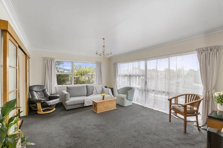 Photo of property in 36 York Street, Levin, 5510