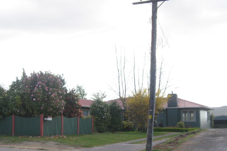 Photo of property in 9 Otonga Road, Springfield, Rotorua, 3015
