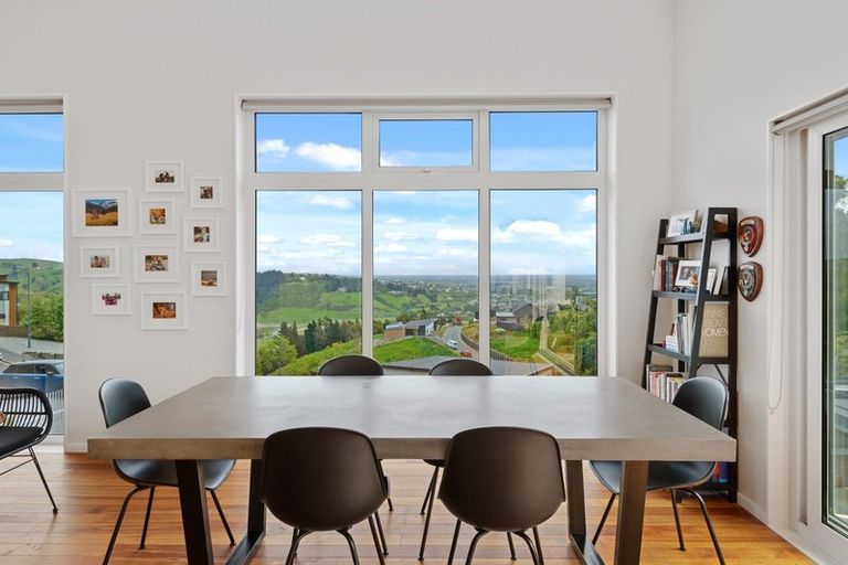 Photo of property in 16 Kiteroa Place, Cashmere, Christchurch, 8022