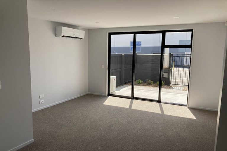 Photo of property in 5/10 New Brighton Road, Shirley, Christchurch, 8061