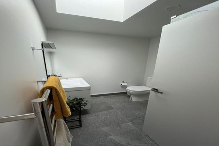 Photo of property in 20 Bee Lane, Whitby, Porirua, 5024